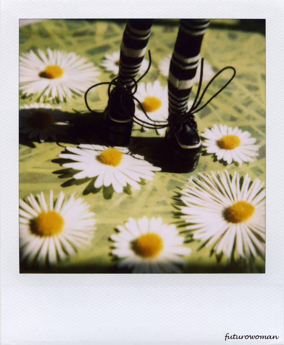 Emo_Shoes_by_futurowoman.jpg